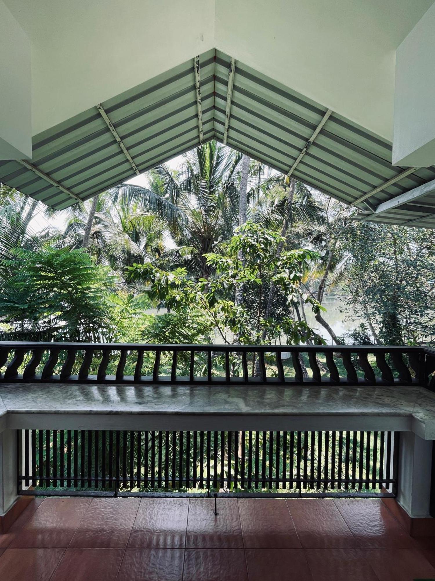 Maleyam Homestay Riverside Kozhikode Exterior foto
